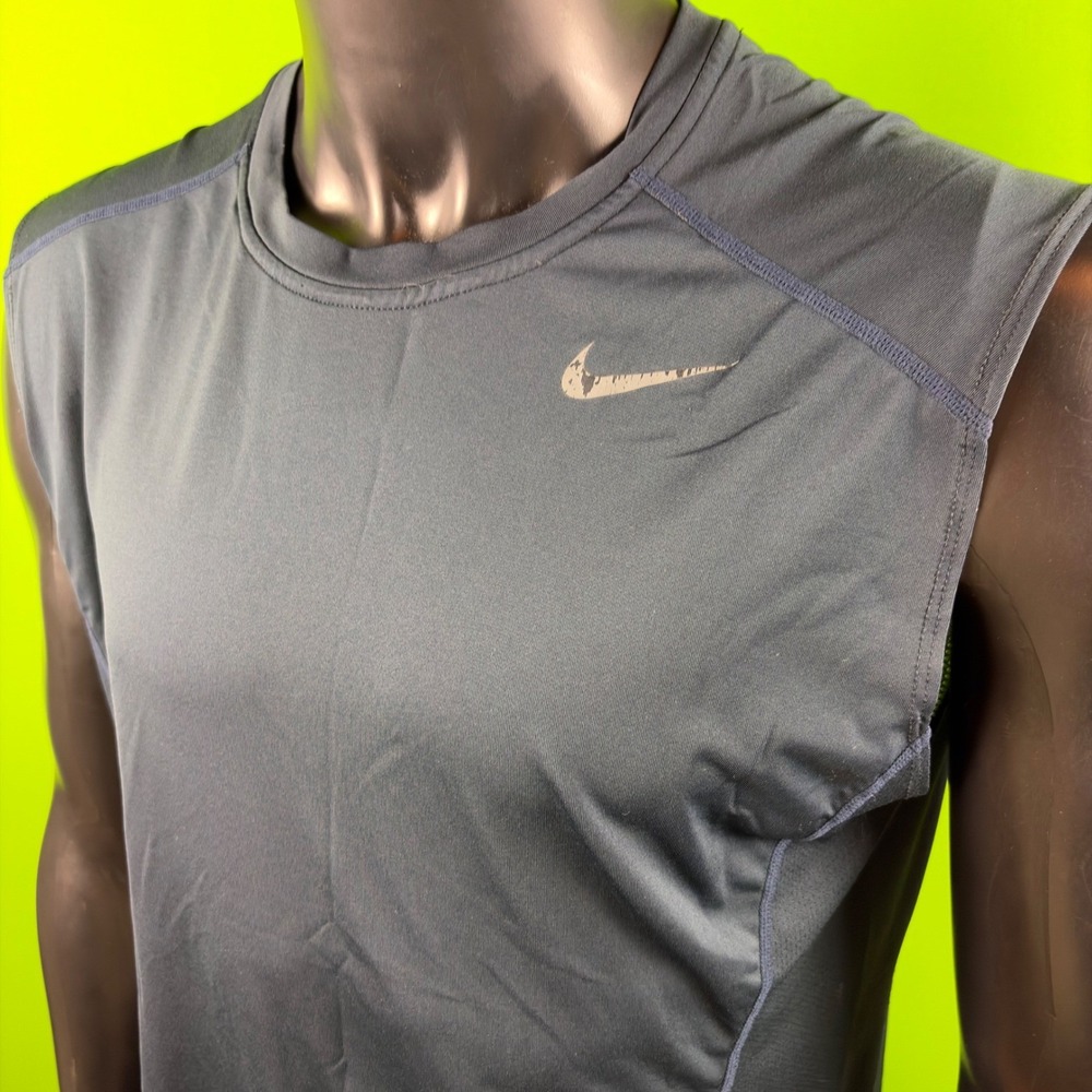 Nike Pro Combat Sleeveless Shirt Mens Large Gray Dri-FIT Fitted Training Top
